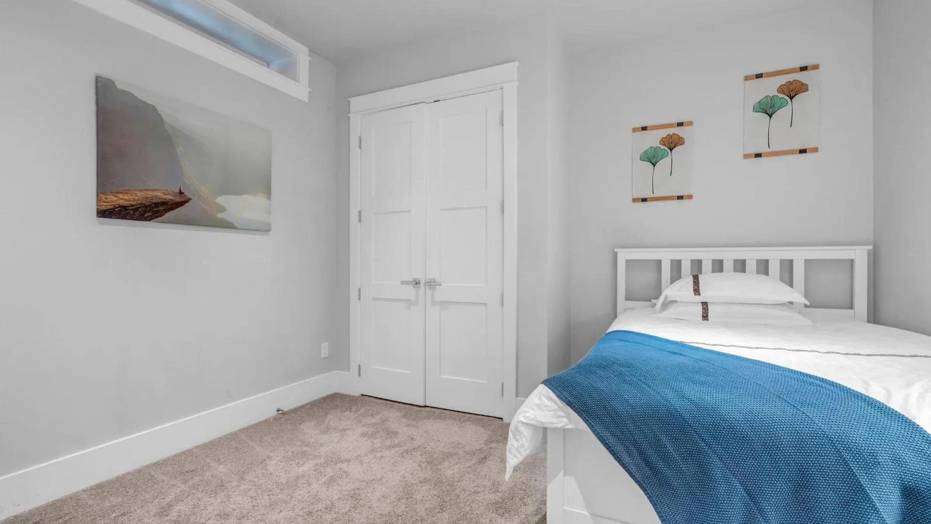 Vancouver West Cozy Retreat By Host Launch contacts